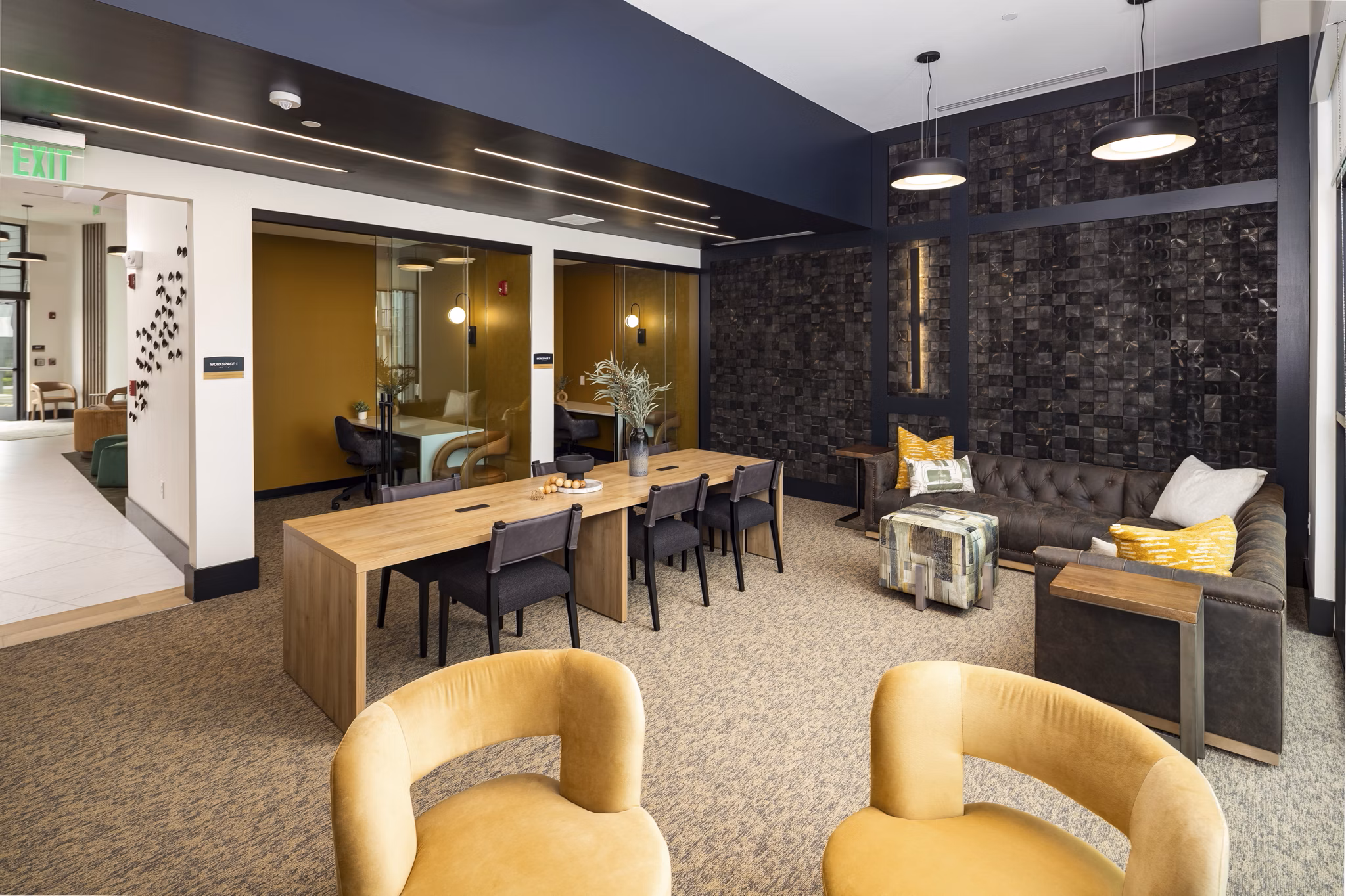 clubhouse at Ava Oakwood Apartments 