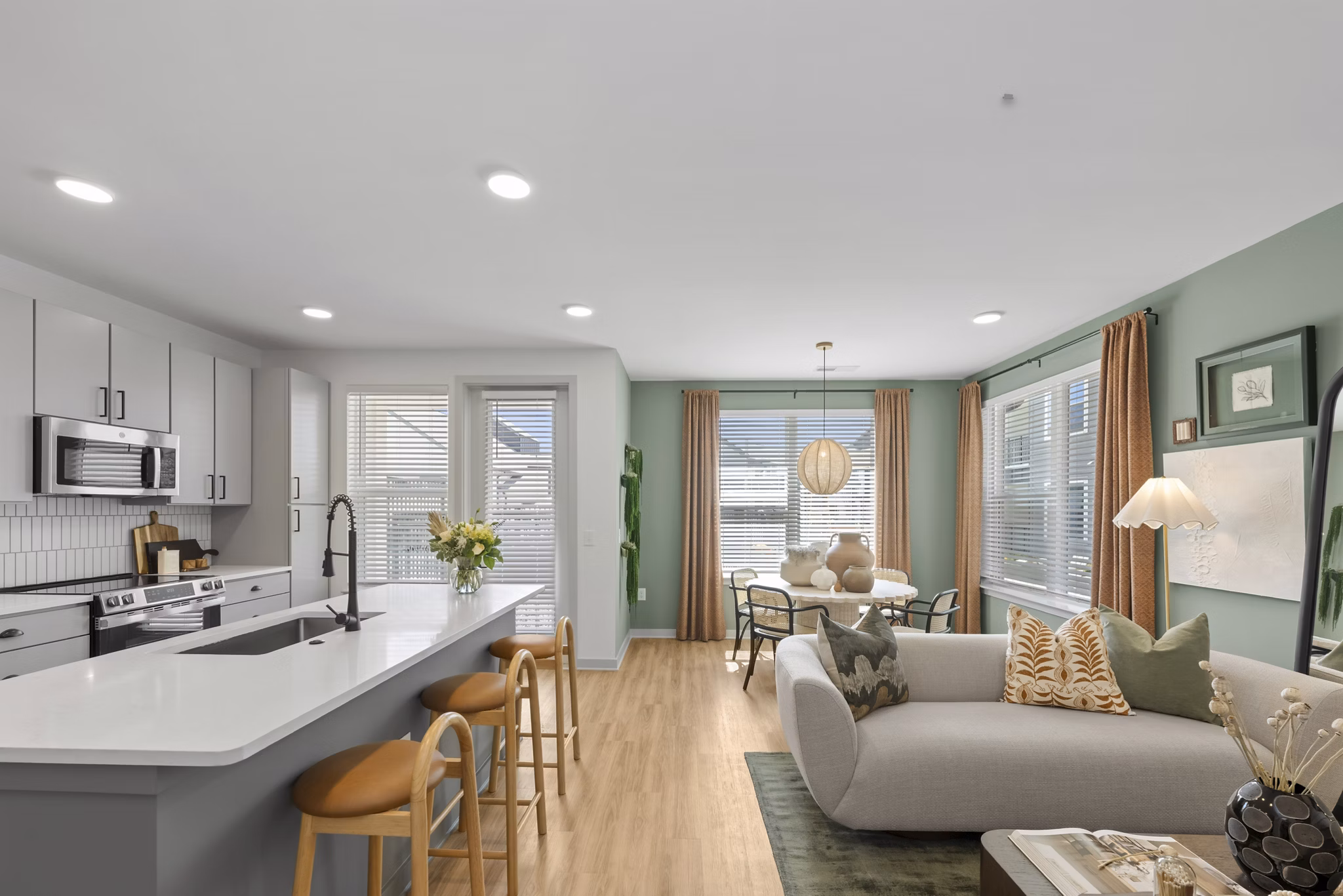 living room at Elan Capital Hills Apartments 