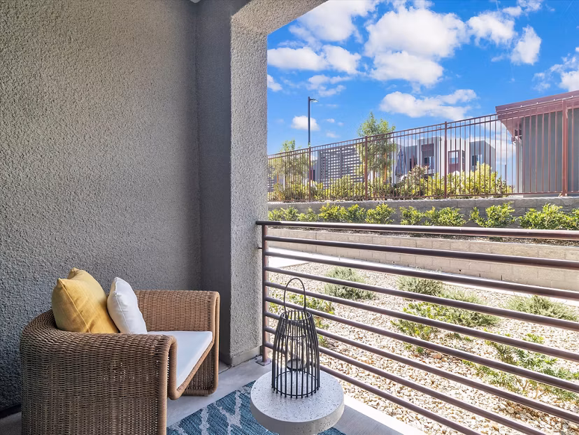 patio at Envision at Sunset Apartments 