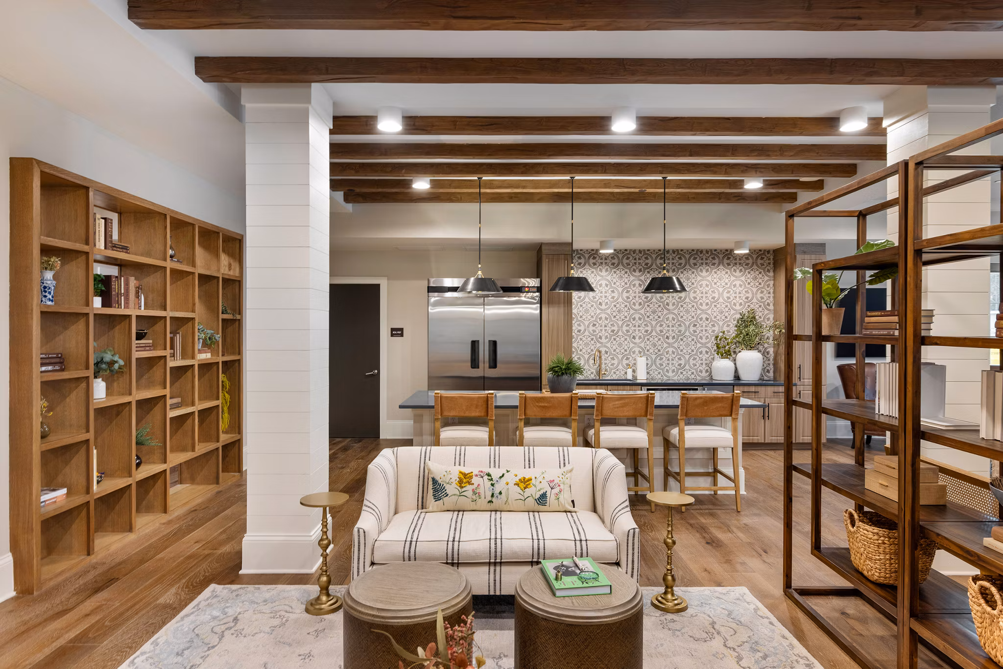 clubhouse at Album Summit Pines Apartments