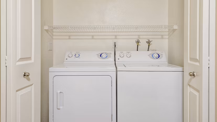 laundry room at Teresina Apartments