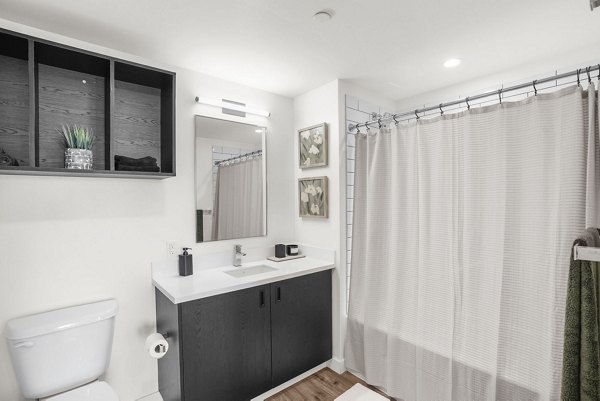 bathroom at FUZE Woodstock Apartments
