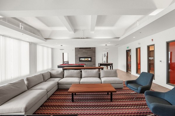clubhouse at FUZE Woodstock Apartments