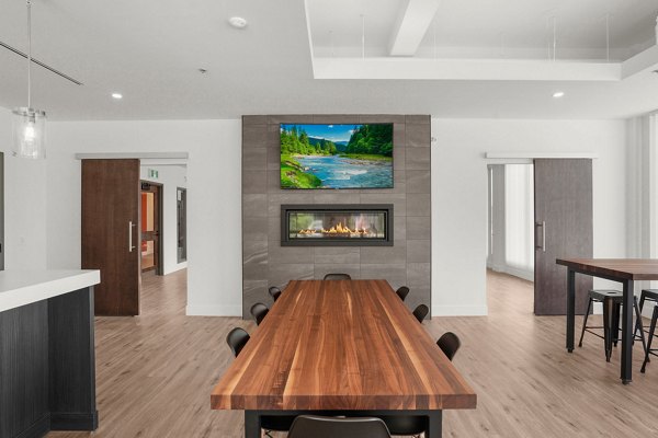 clubhouse at FUZE Woodstock Apartments