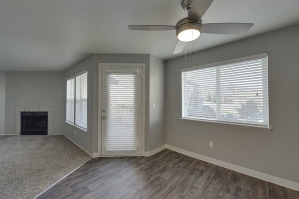 living room at Avana Powell Valley Apartments