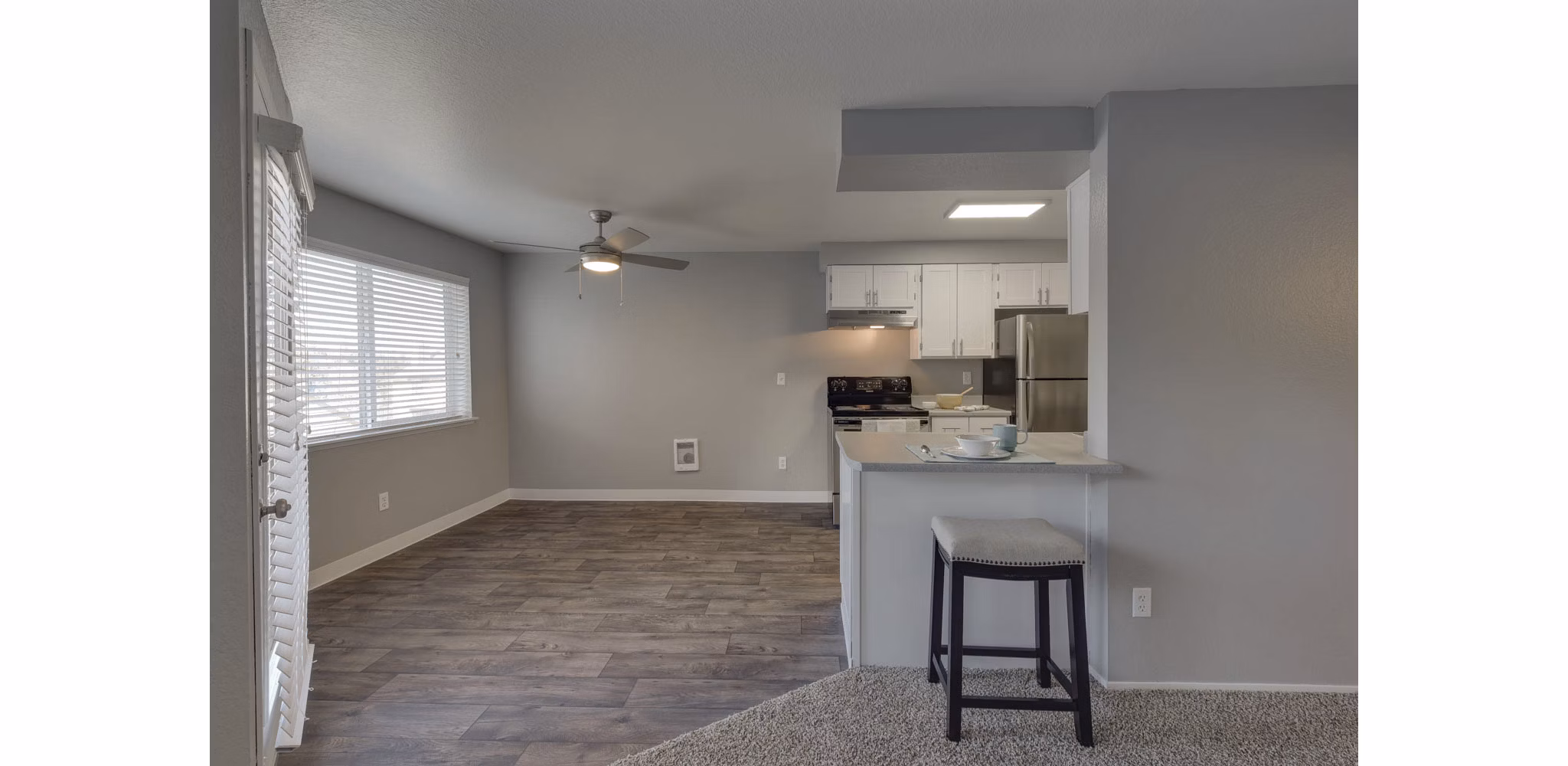 living room at Avana Powell Valley Apartments