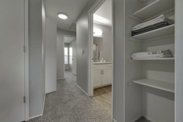 living room at Avana Powell Valley Apartments