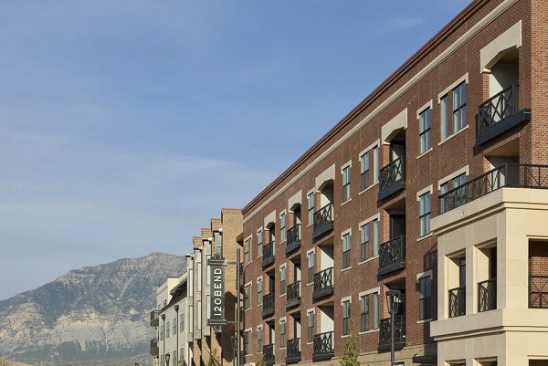 building at 120 & 220 Bend Apartments