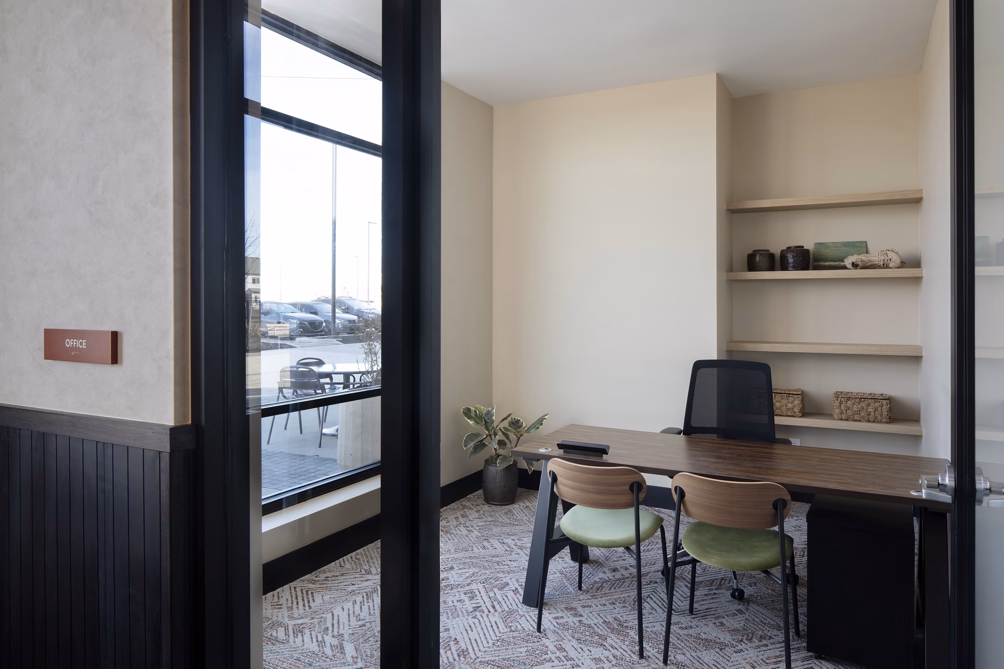 clubhouse at 120 & 220 Bend Apartments 