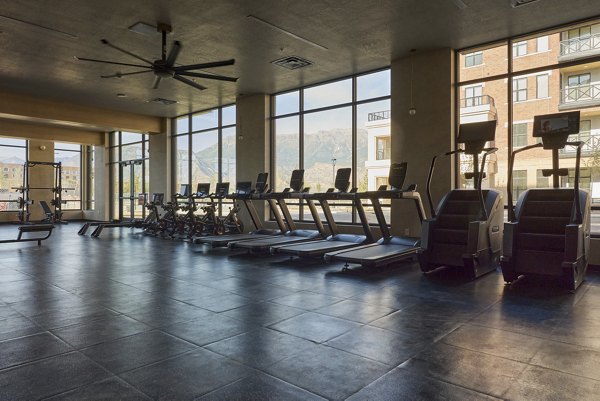 fitness center at 120 & 220 Bend Apartments