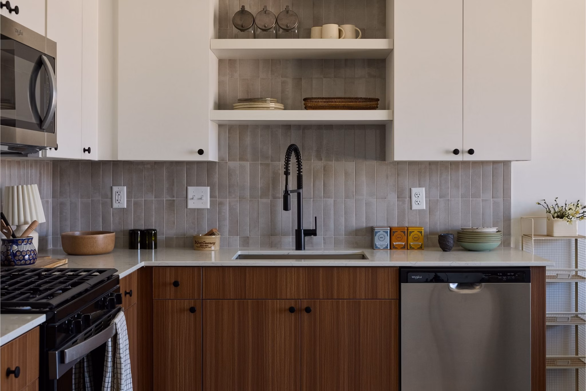 kitchen at 120 & 220 Bend Apartments 