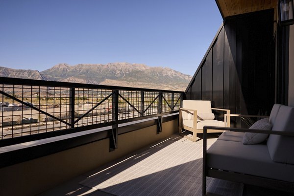 patio at 120 & 220 Bend Apartments