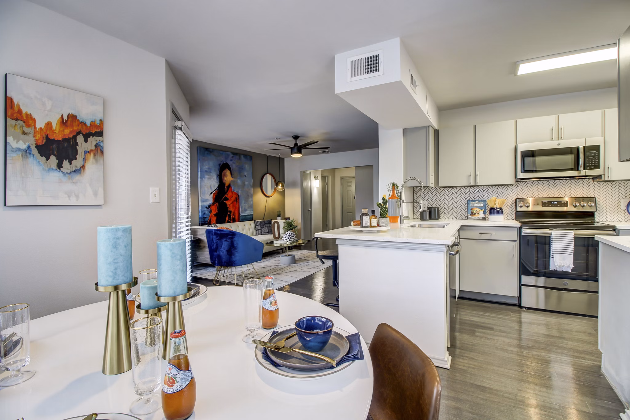 dining room at NOAH Apartments Apartments