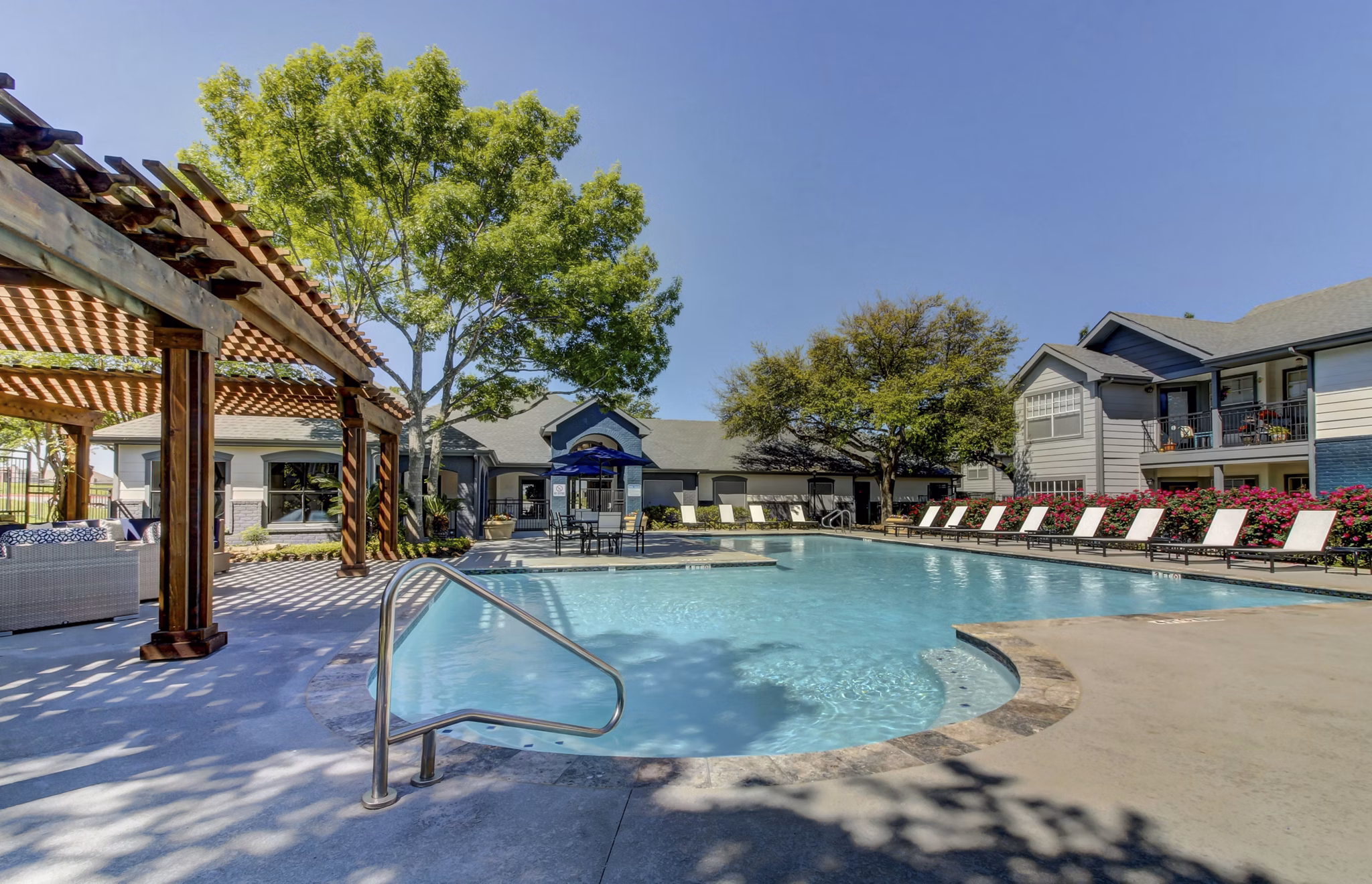 pool at NOAH Apartments Apartments