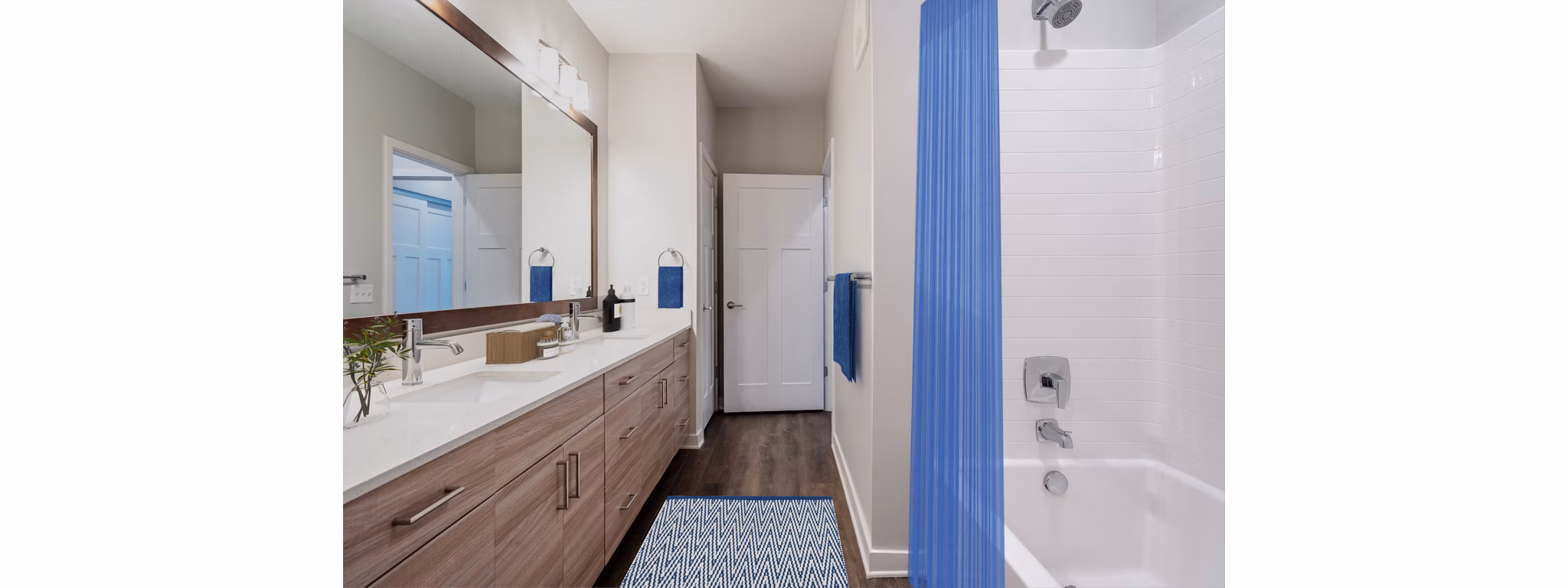 bathroom at Skye 750 Apartments