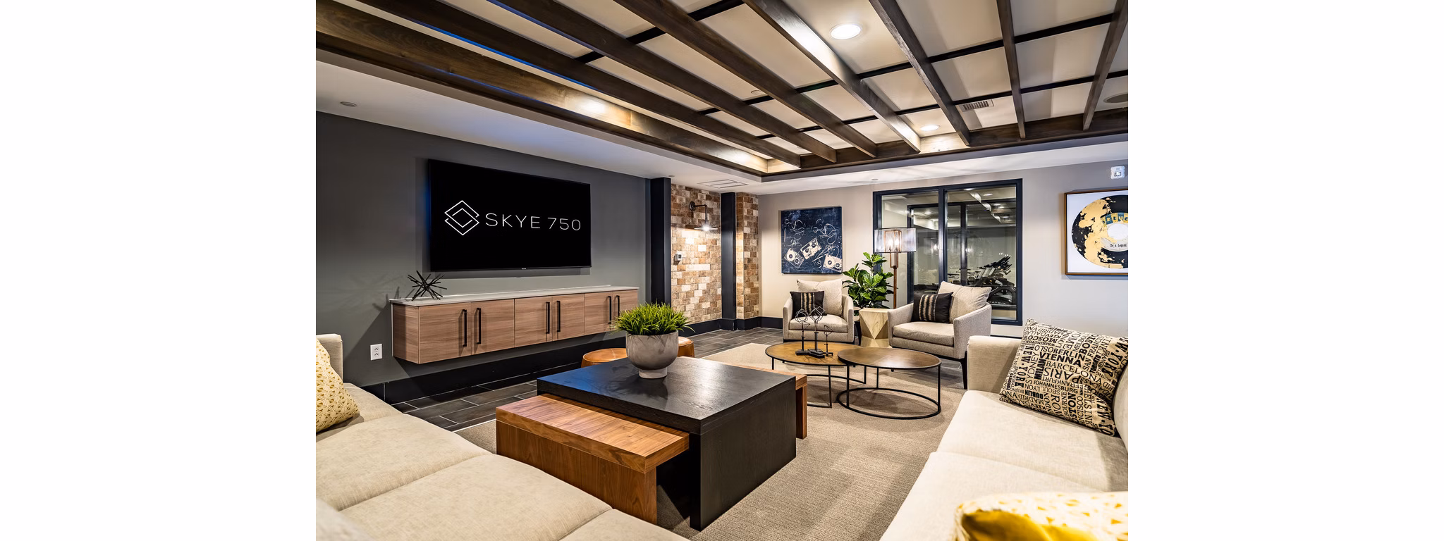 clubhouse at Skye 750 Apartments
