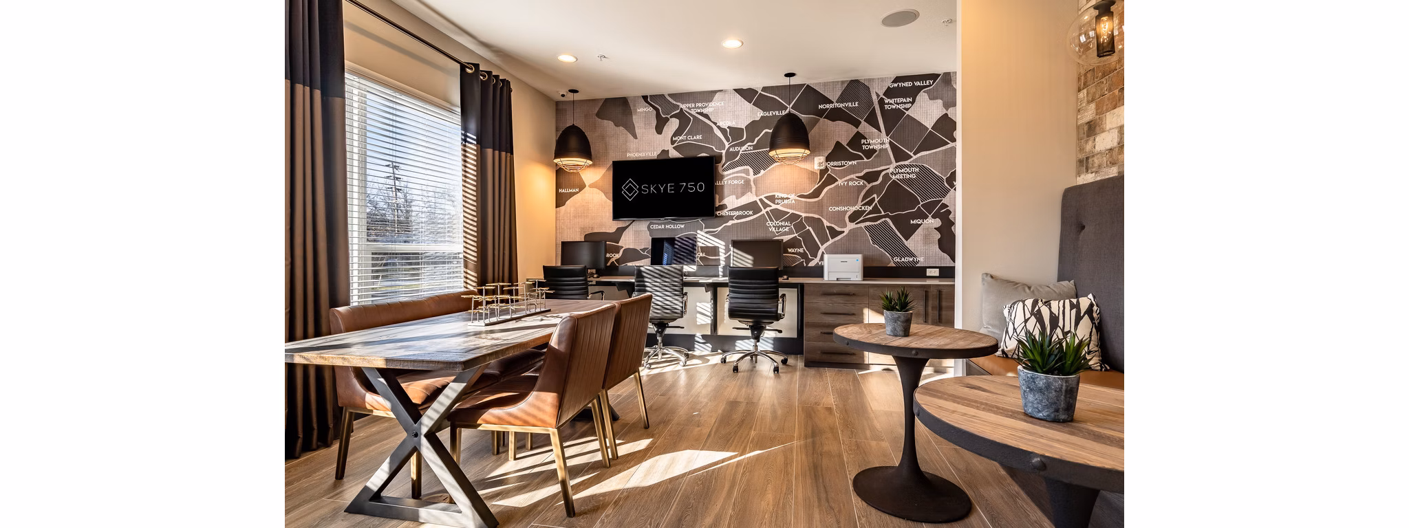 clubhouse at Skye 750 Apartments