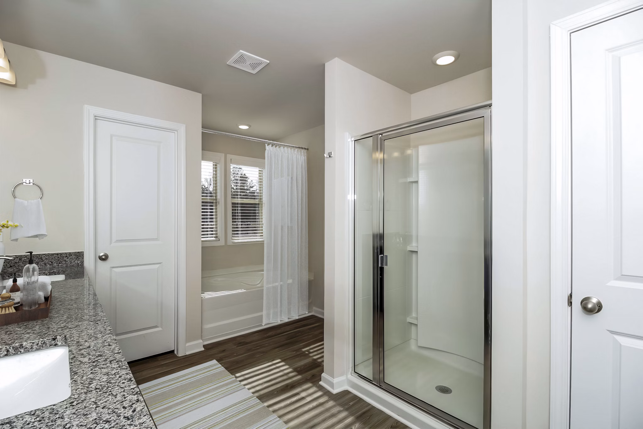bathroom at Summerwell Cedarcrest Apartment Homes