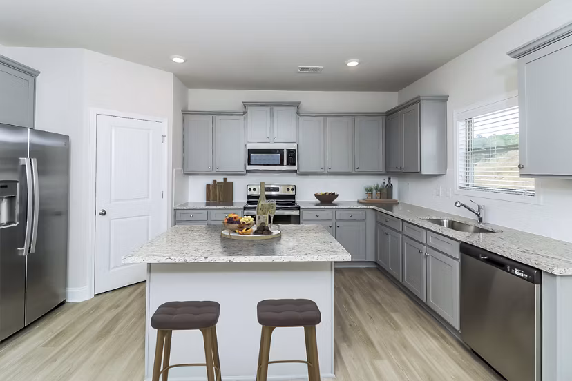 kitchen at Summerwell Cedarcrest Apartment Homes