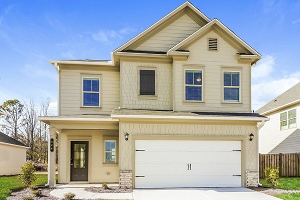 building/exterior at Summerwell Legacy Apartment Homess