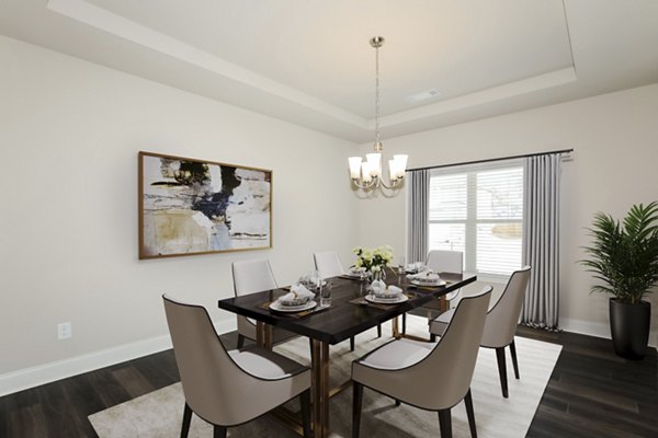 dining room at Summerwell Mill Creek Apartment Homes