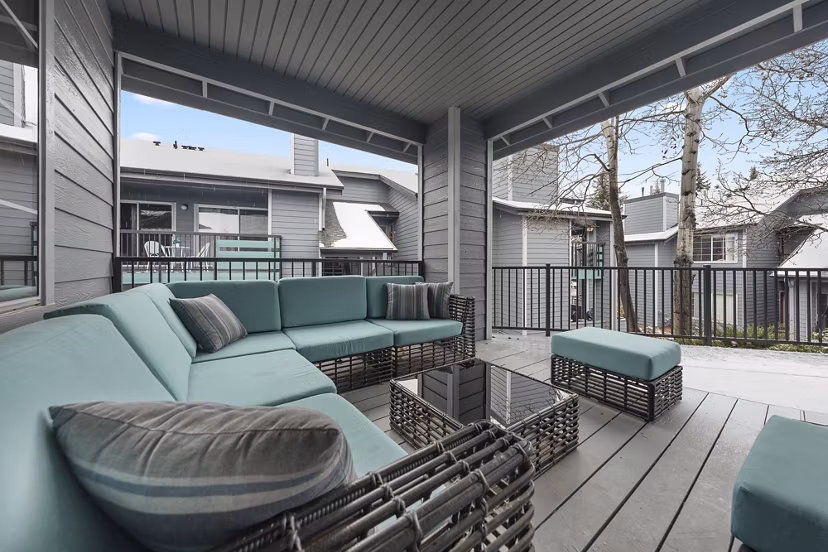 patio at The Summit at Flagstaff Apartments 
