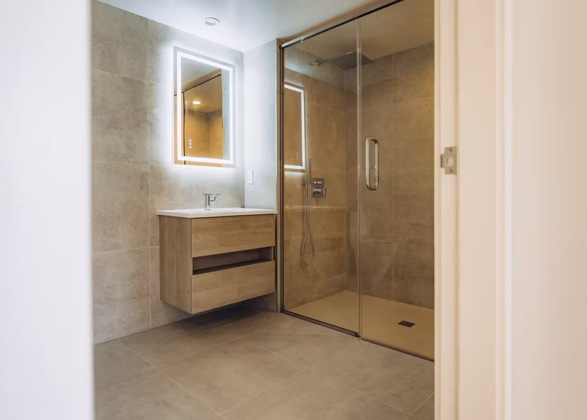 bathroom at TENTEN Campus Glendale Apartments 
