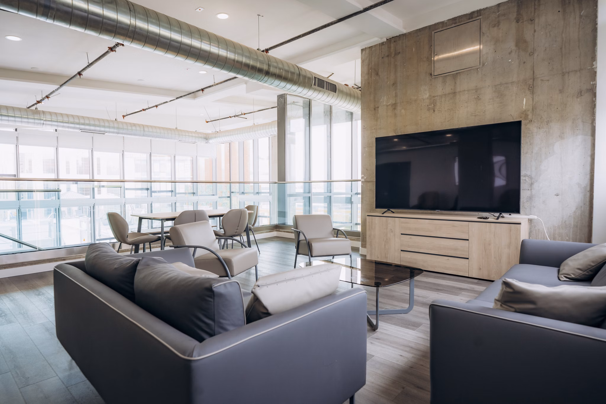 clubhouse at TENTEN Campus Glendale Apartments 