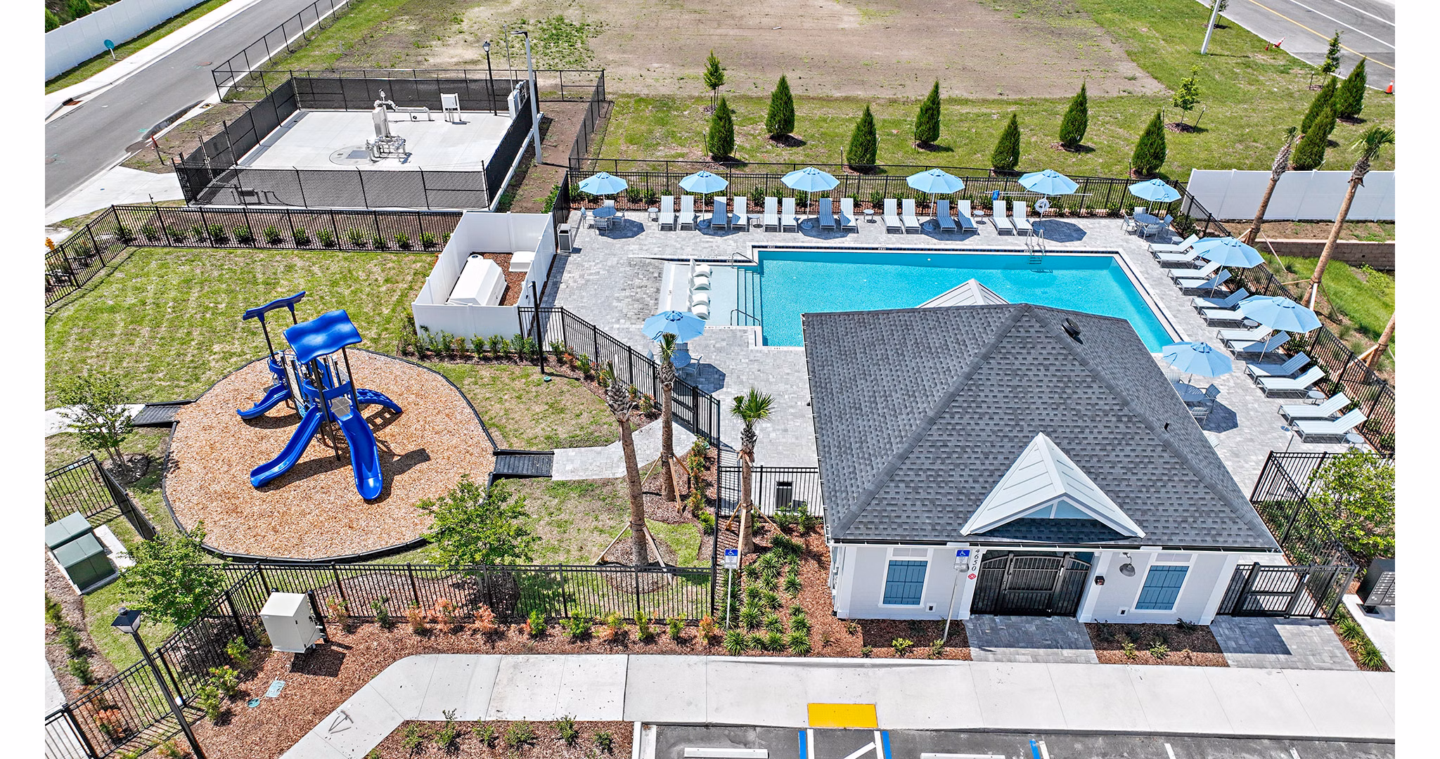 building at 360 Communities at Crossroads Apartments
