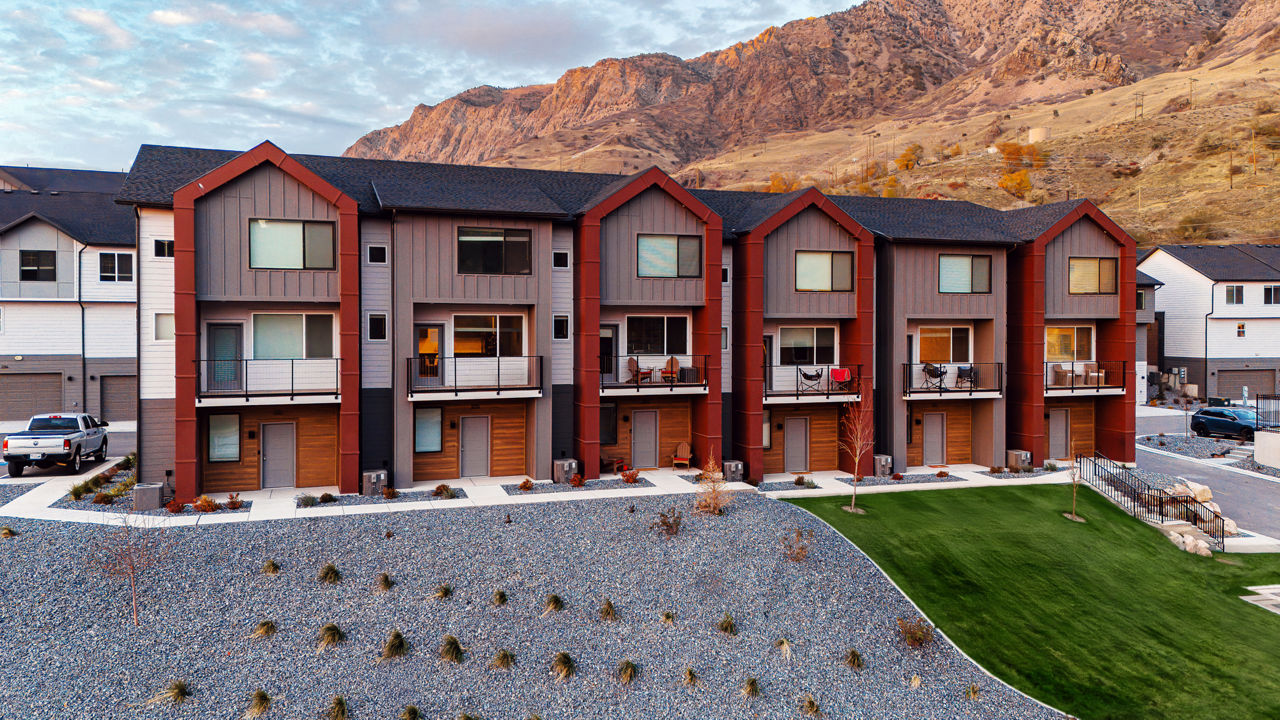 Enduro Townhomes Ogden Ut 2 of 12