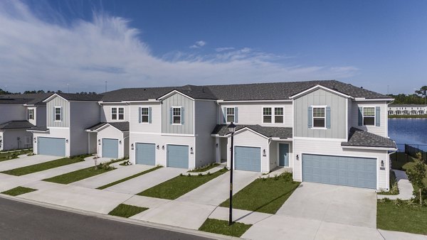 building/exterior at 360 Communities at Avenues Walk Apartments