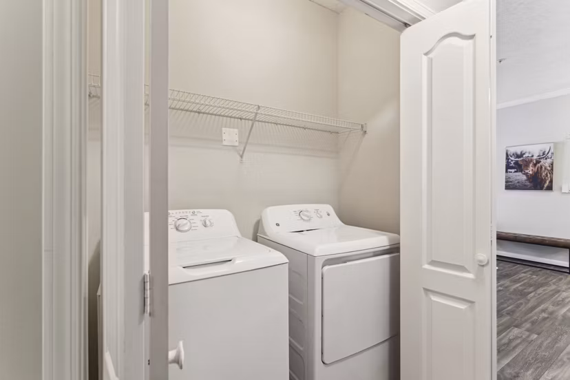 laundry room at Avana TownPark Apartments