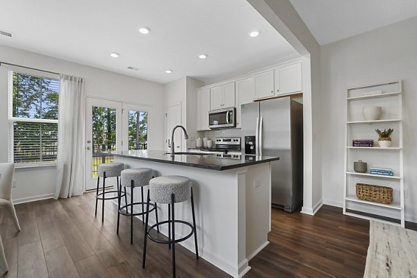 kitchen at Harmon Foxbank Apartments