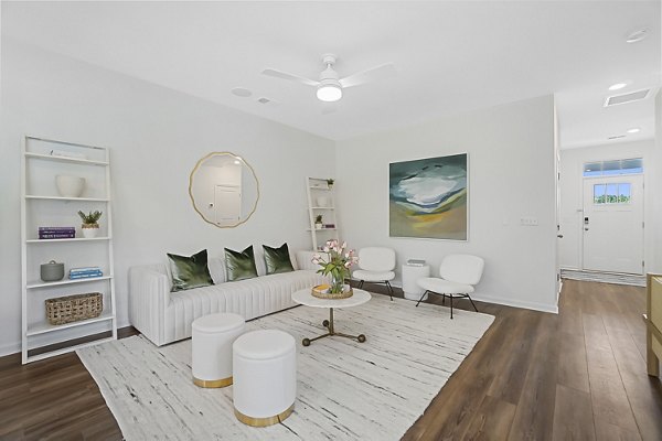 living room at Harmon Foxbank Apartments