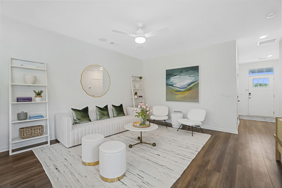 living room at Harmon Foxbank Apartments