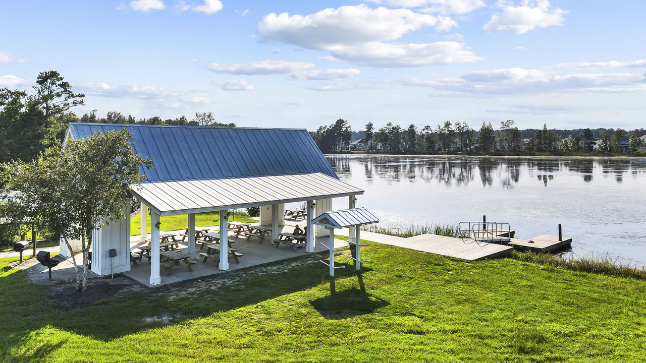 Grill area at Harmon Foxbank (1 of 3)