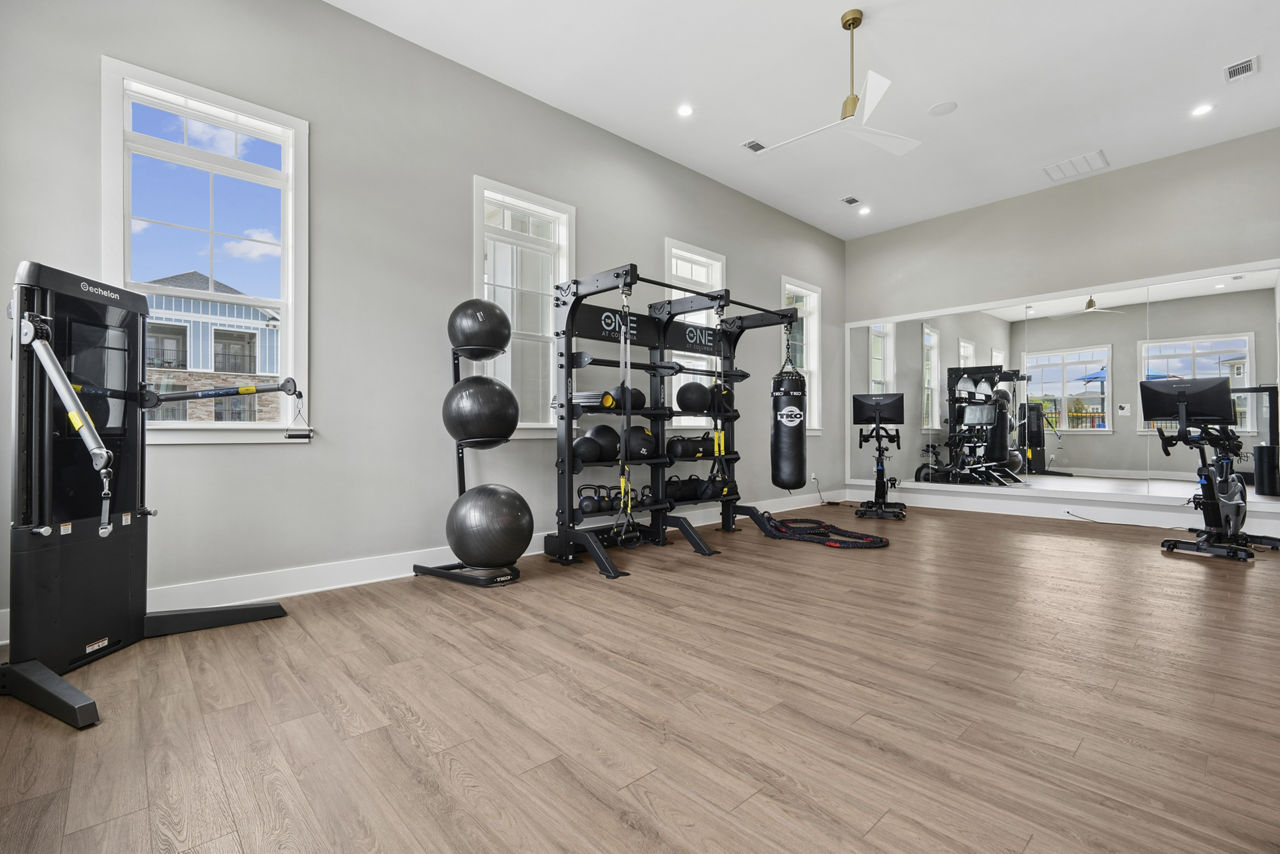 Gym at The One At Columbia (1 of 3)