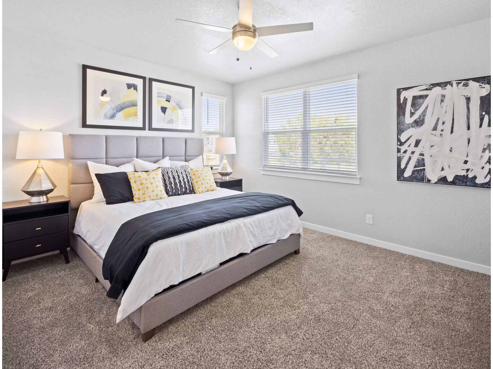bedroom at Frame Med Center Apartments 