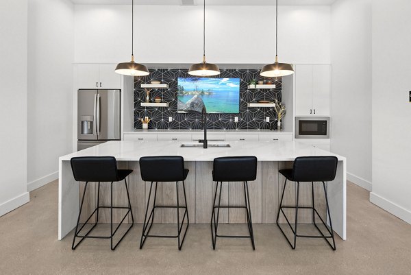 kitchen at Frame Med Center Apartments 