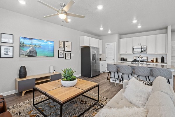 living room at Frame Med Center Apartments 