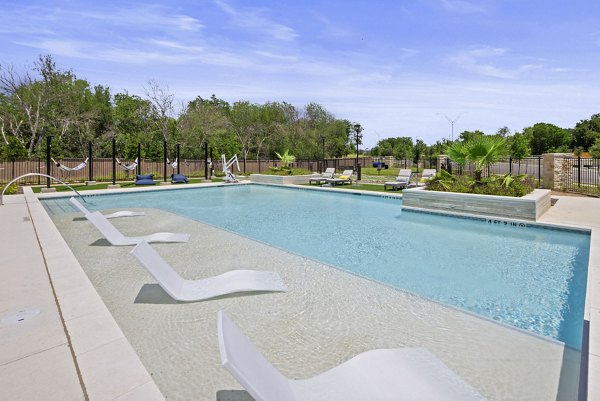 pool at Frame Med Center Apartments 