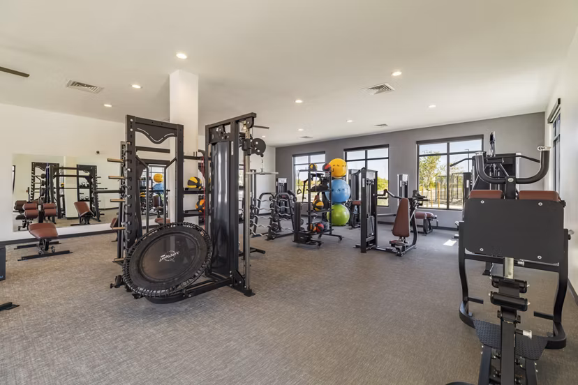 fitness center at Solwyn Apartments 