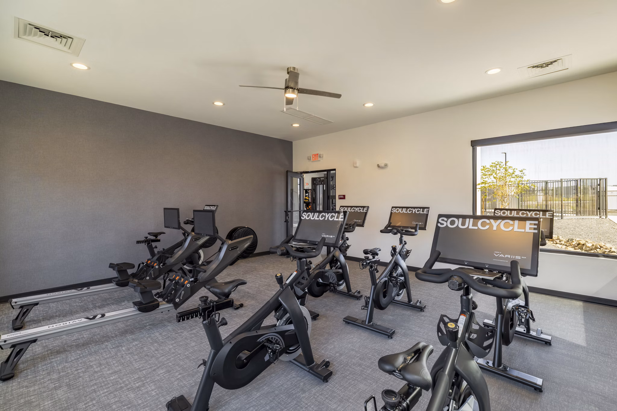 fitness center at Solwyn Apartments 
