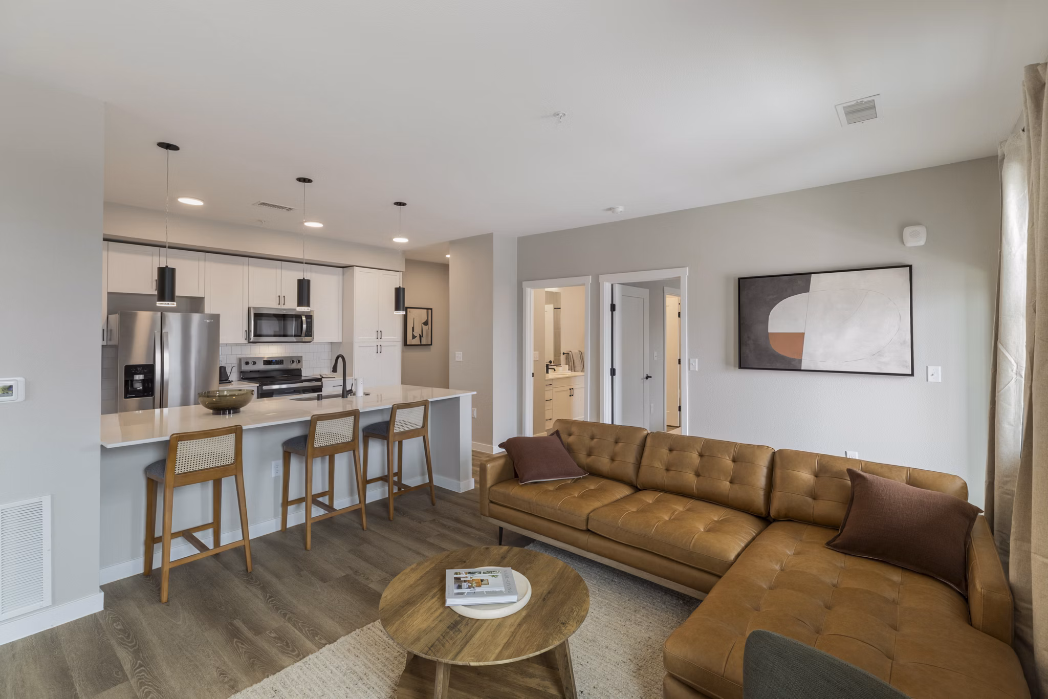 living room at Solwyn Apartments 