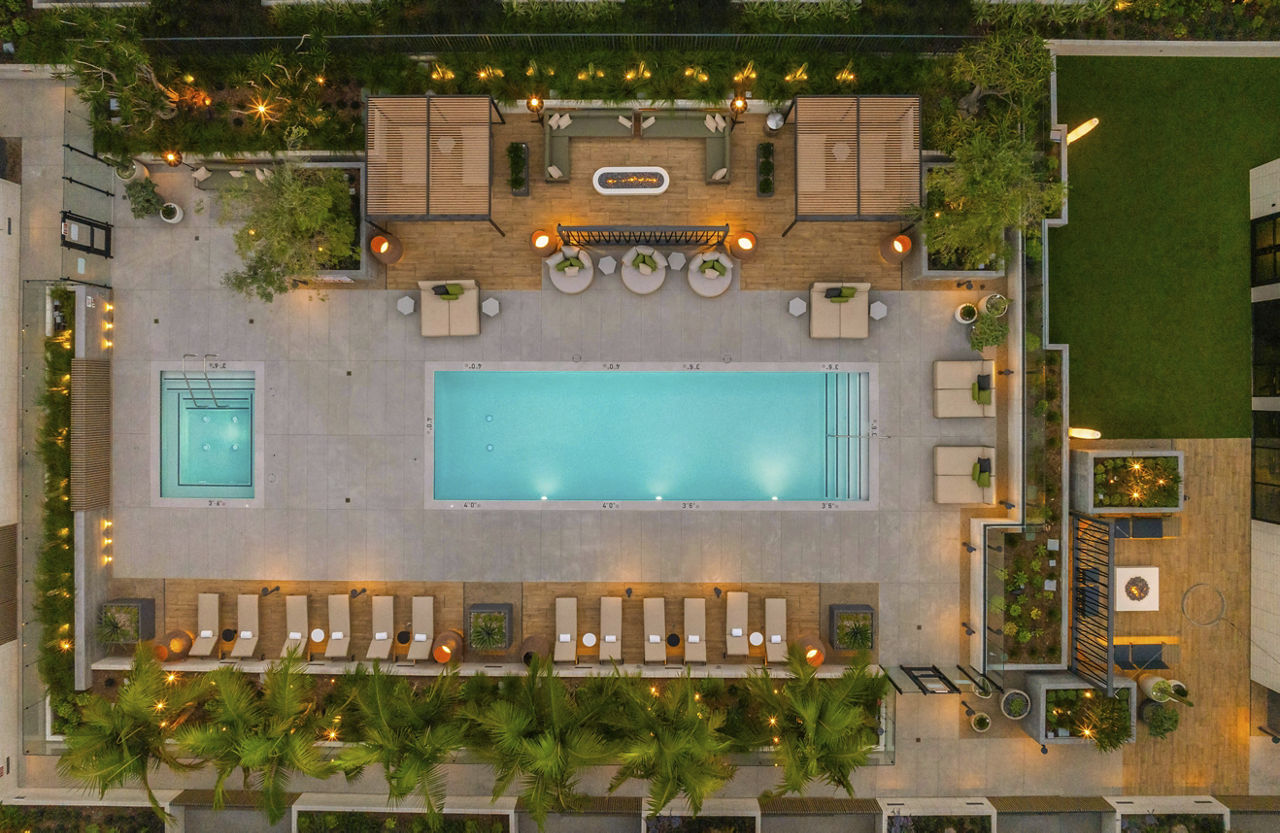 Overland Ayres Los Angeles Ca 2 of 12