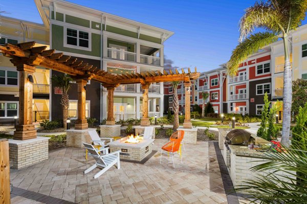 grill area at M South Apartments
