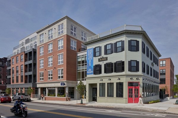 building/exterior at The Block at Odell Apartments