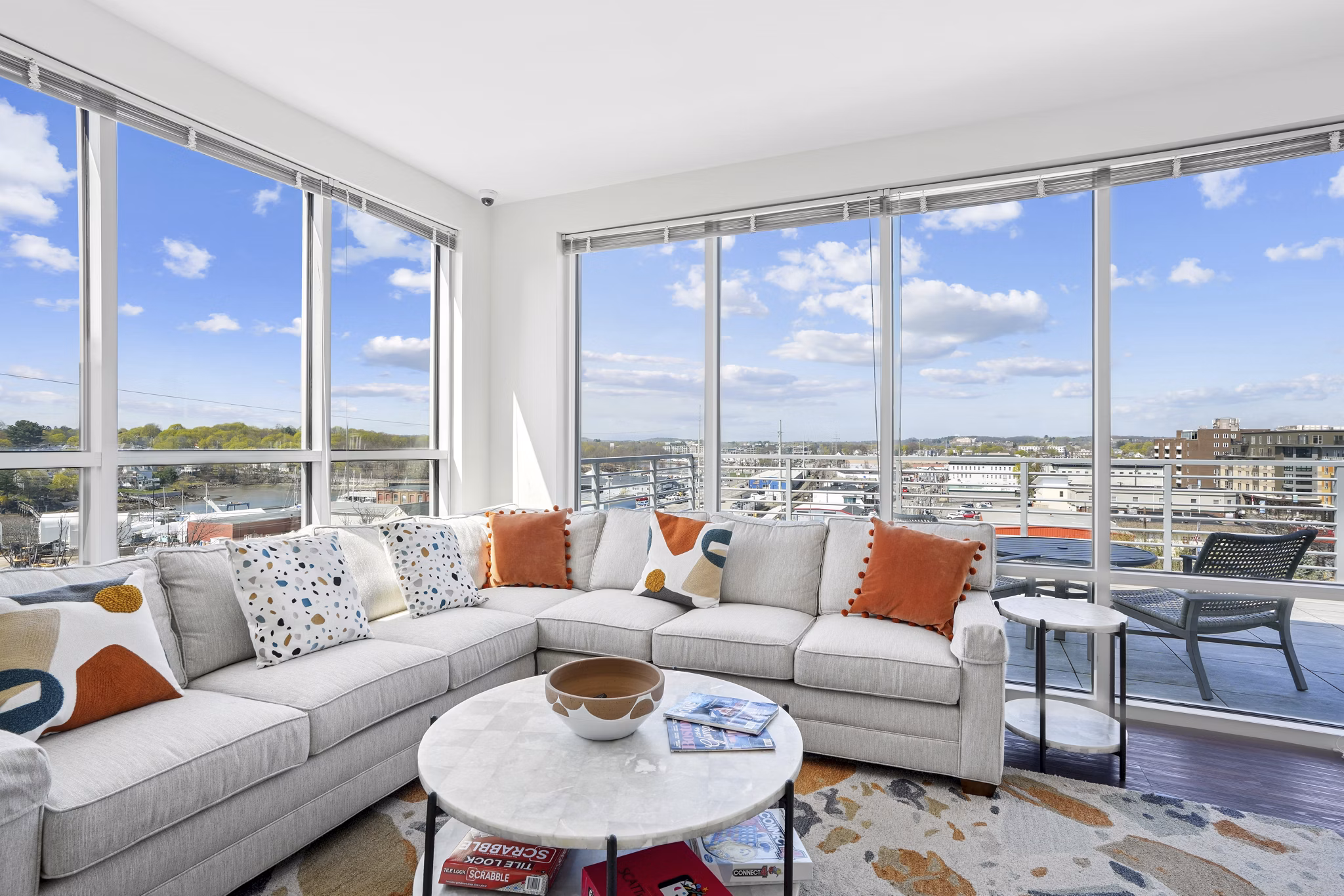 clubhouse at The Block at Odell Apartments