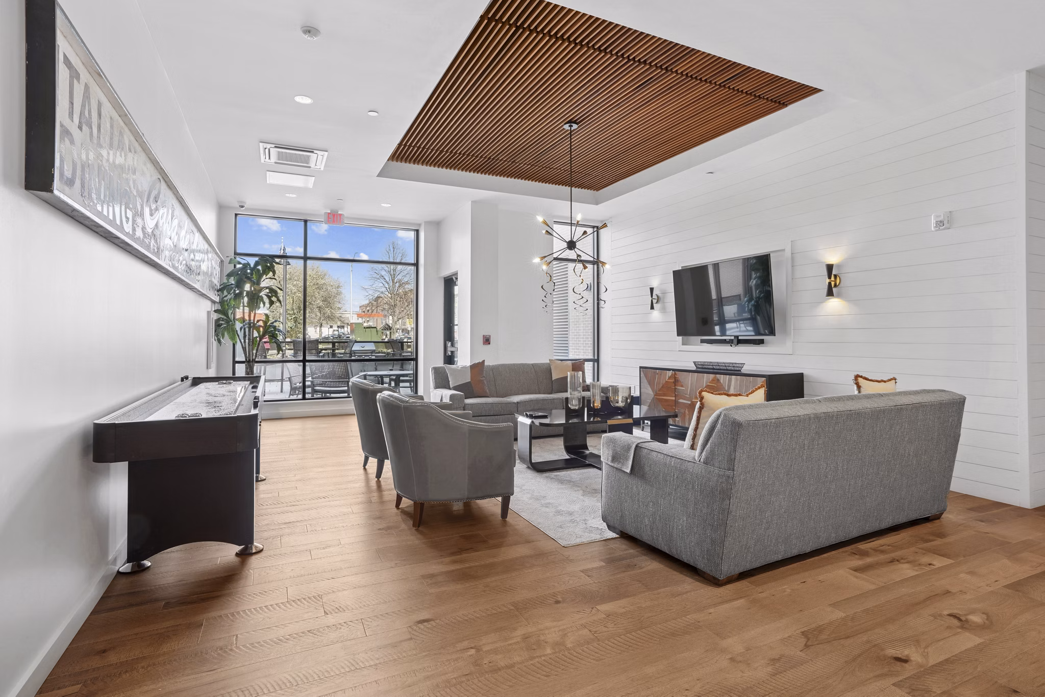 clubhouse at The Block at Odell Apartments