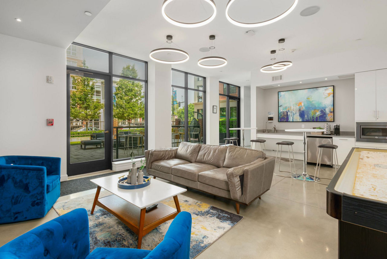 The Beverly Collection: Flats At 131 Beverly Ma 2 of 12